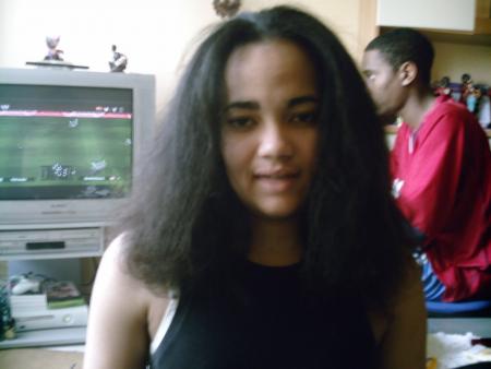 C Moi aka Lynnsha